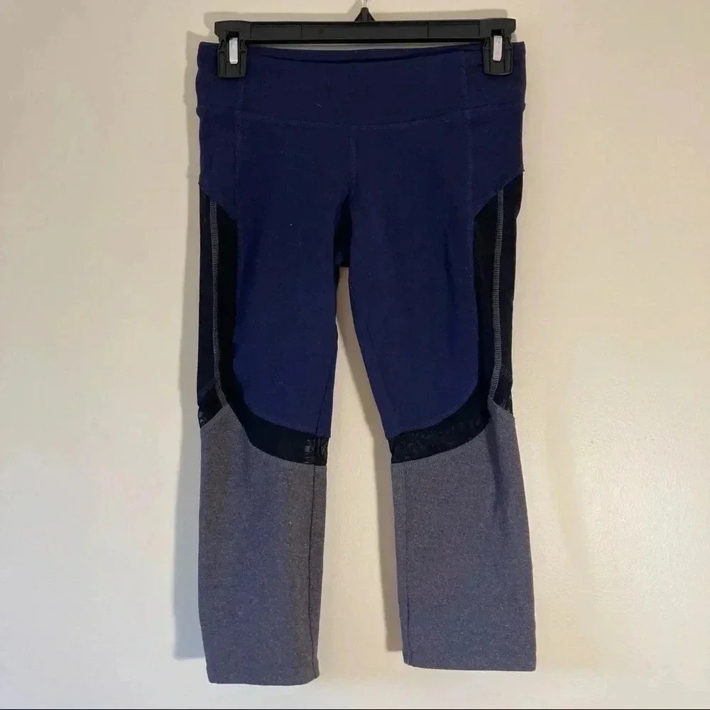 ALO Yoga navy grey black mesh Capri  leggings